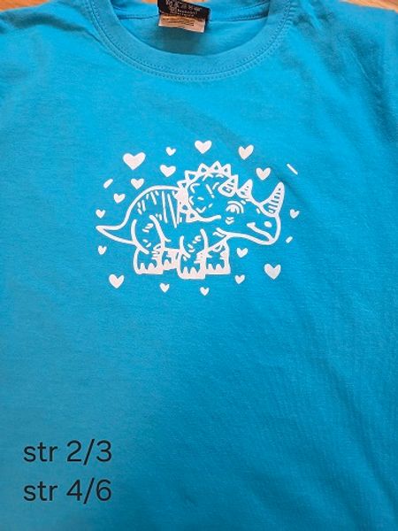 T-skjorte med dinosaurus